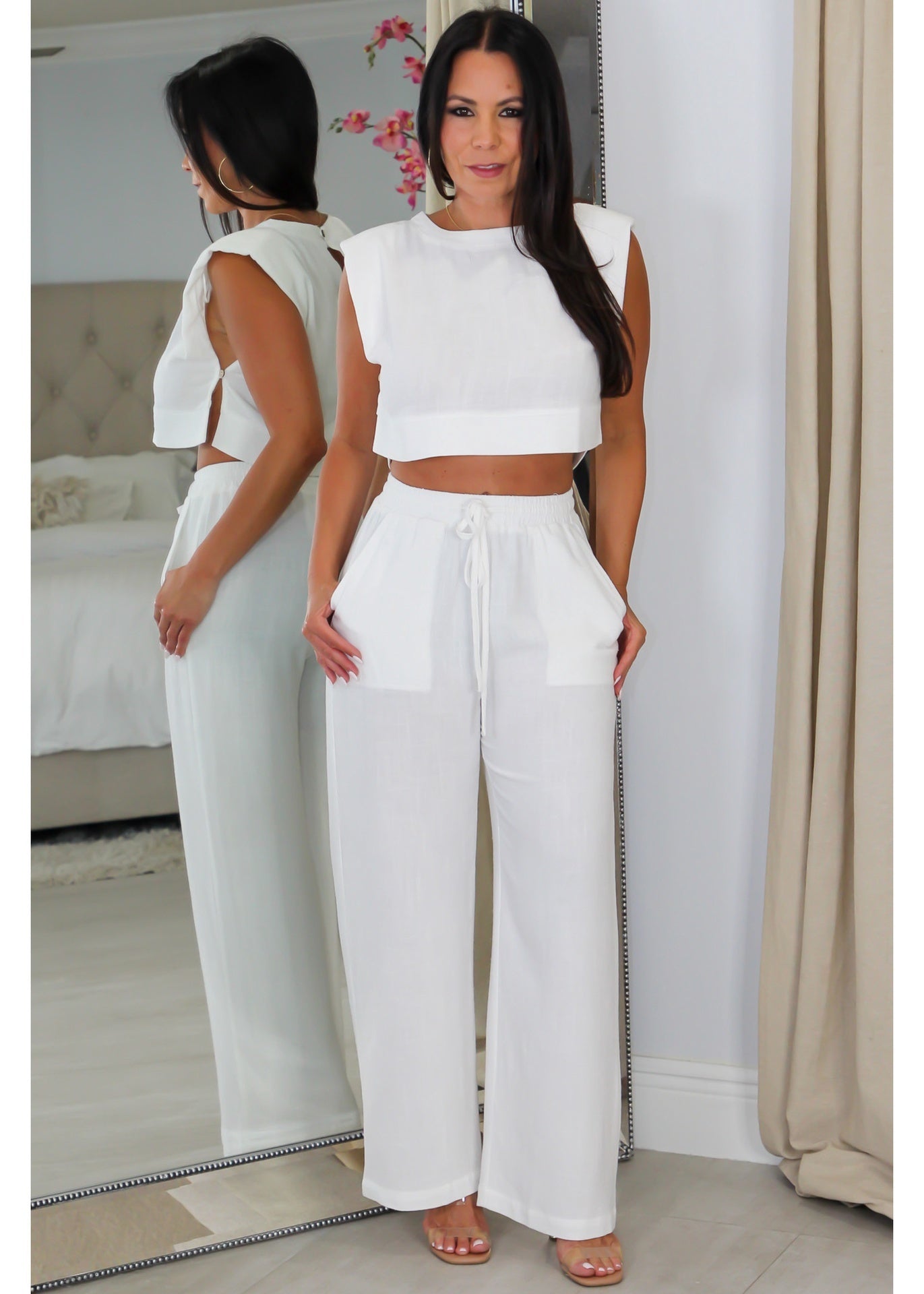 2266 Linen Shoulder Padded Crop Top