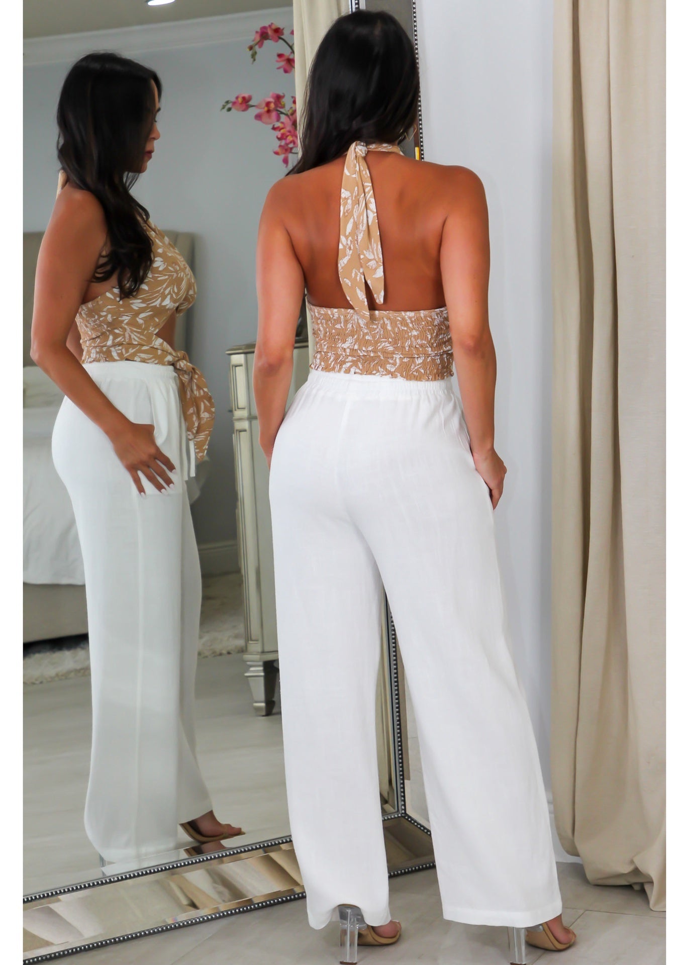 1054 Halter Cut out Front tie Top