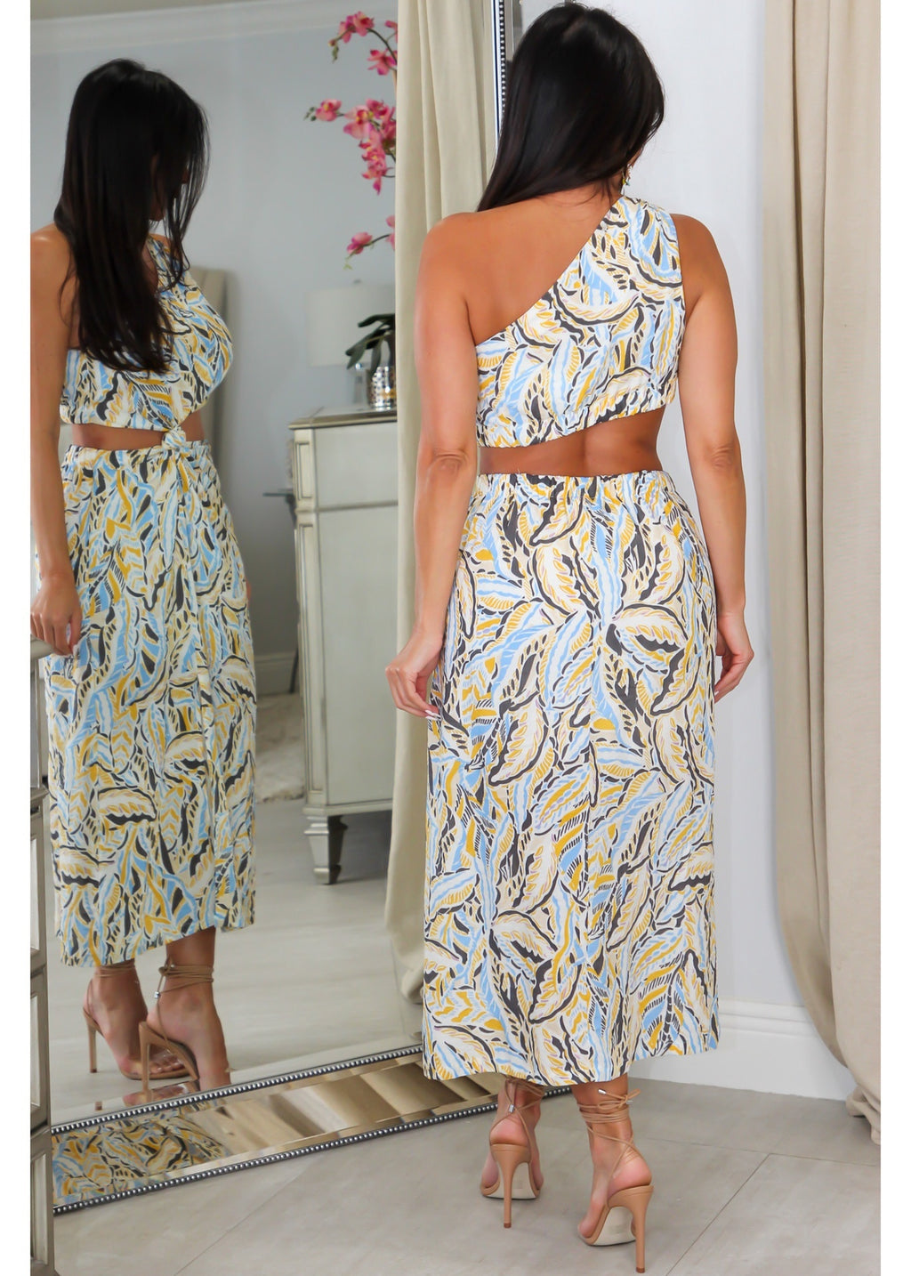 3077 One Shoulder Side Knot Maxi Dress