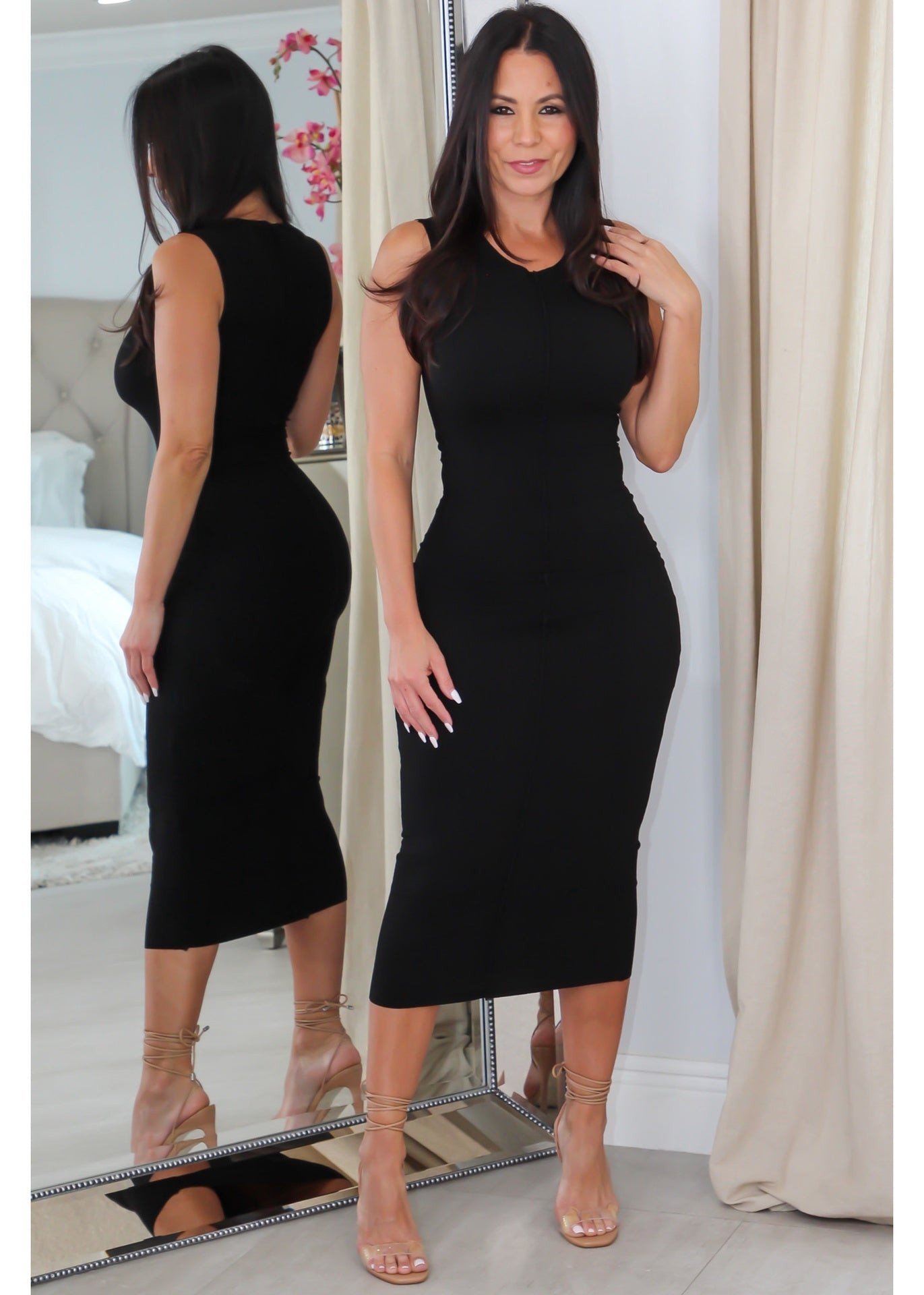 6750 Sleeveless Midi Dress