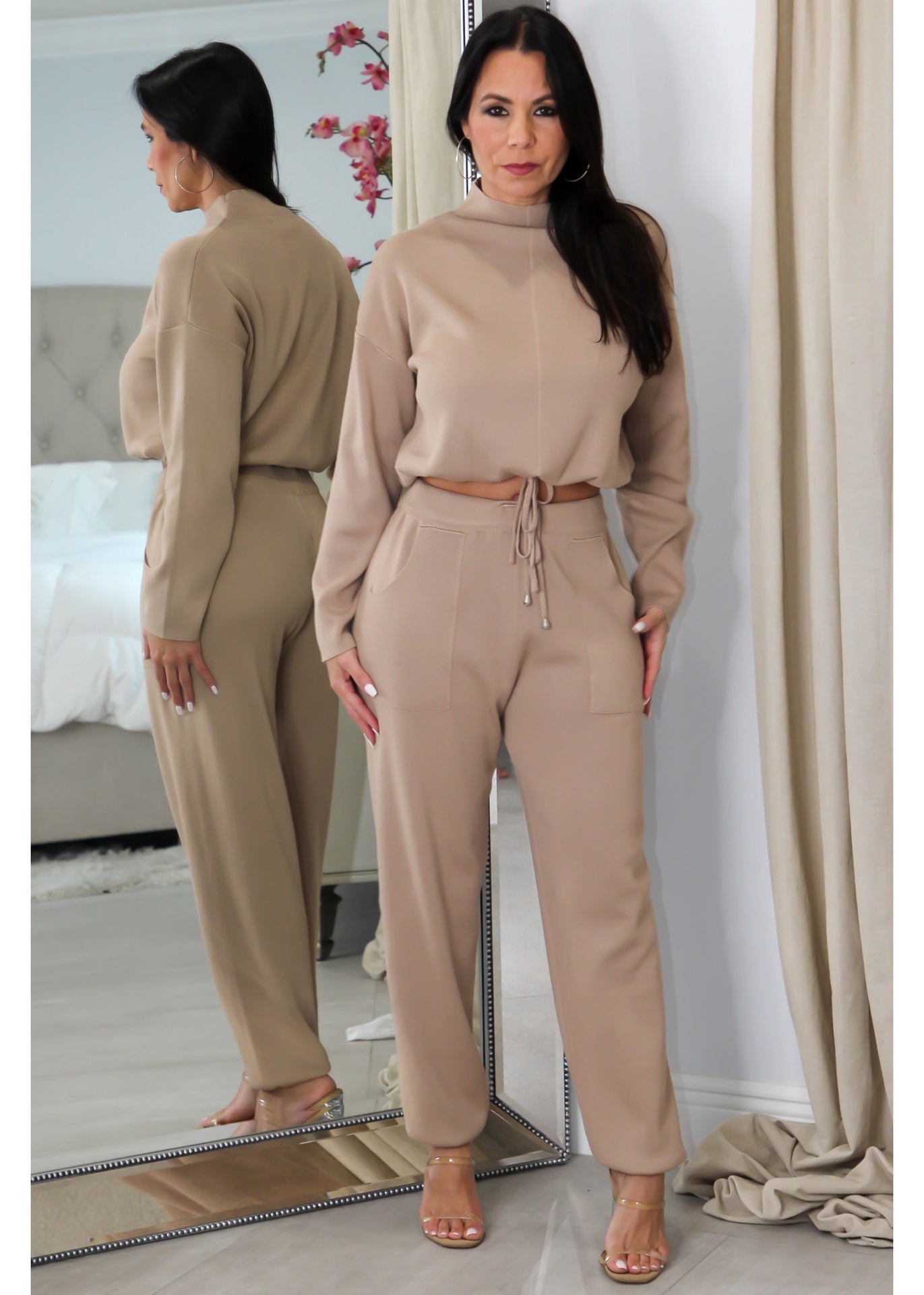 066 Light Knit Jogger Set