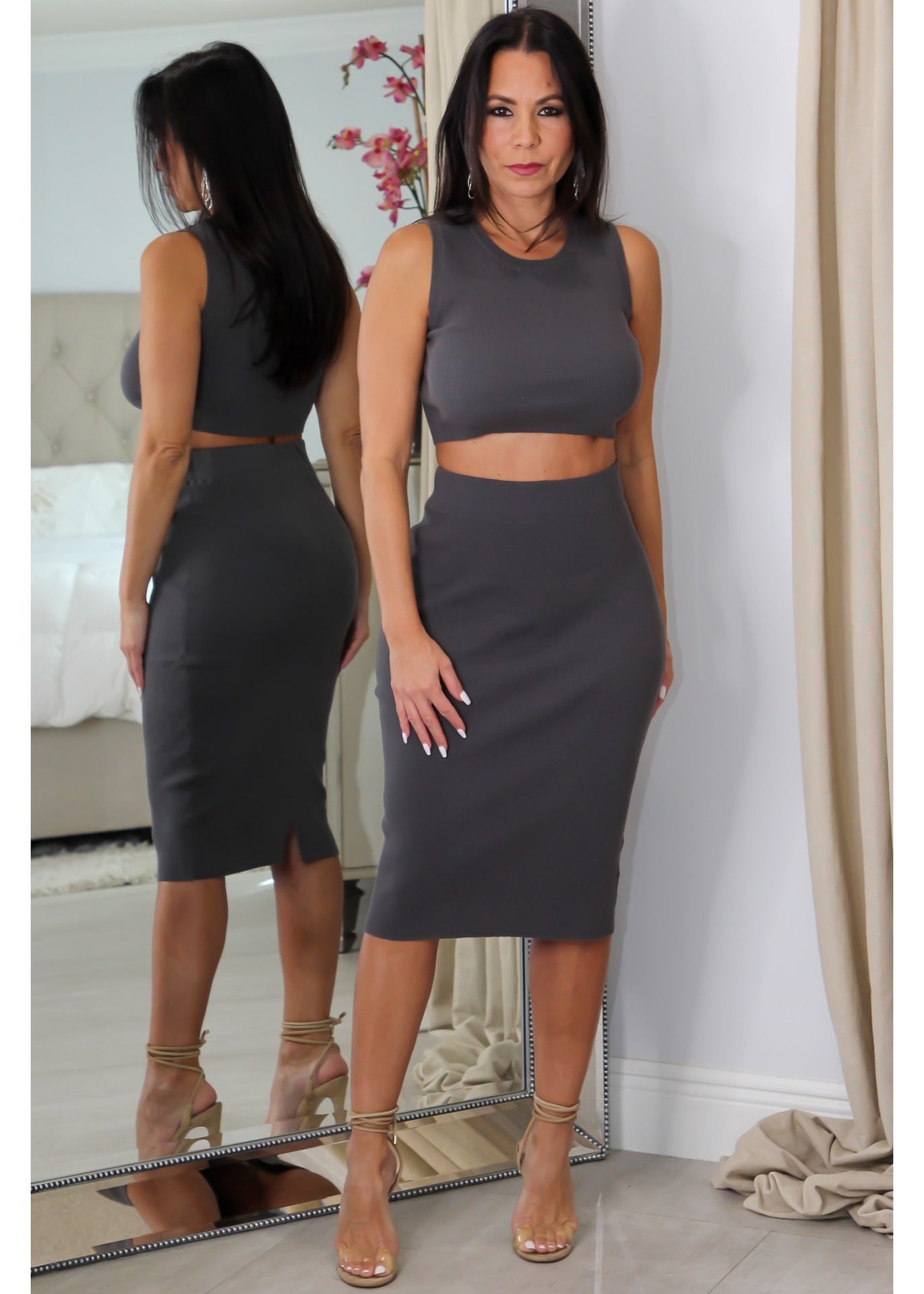 19230 Ribbed Crop Tank