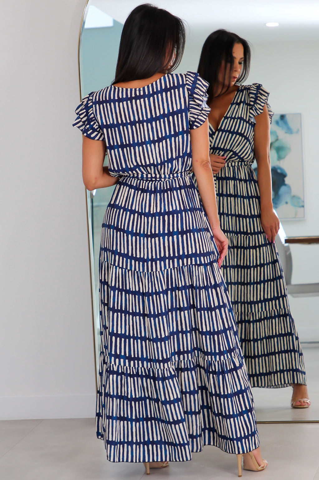 11605 V-Front Maxi Dress