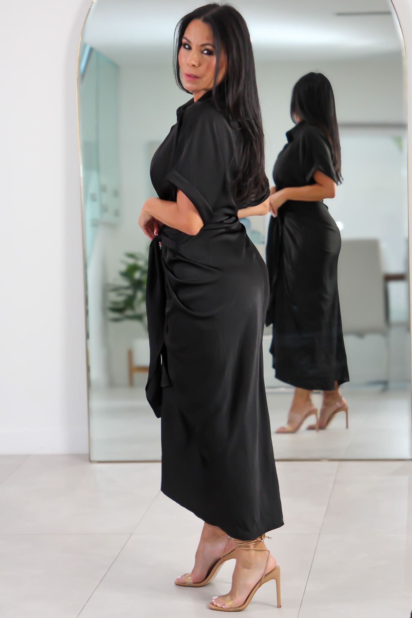 2628 Midnight Classic Midi Dress