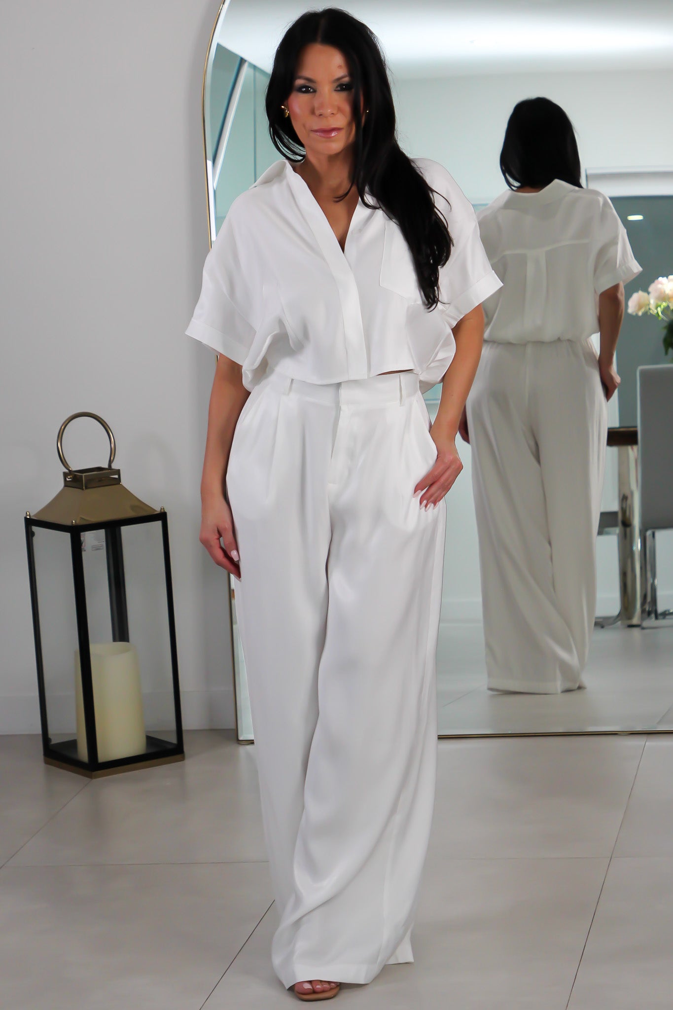 9742 Clean Cut Collar Crop Top